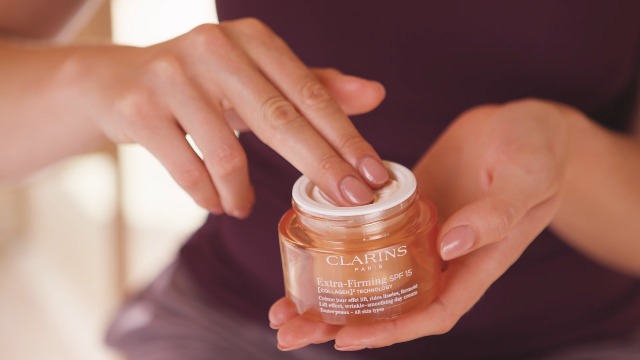 Amazon.com: Clarins NEW Extra-Firming Day Moisturizer | Firming